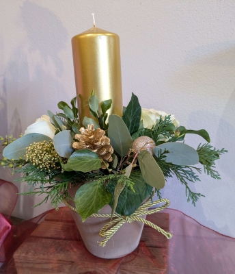 Classic Christmas gold